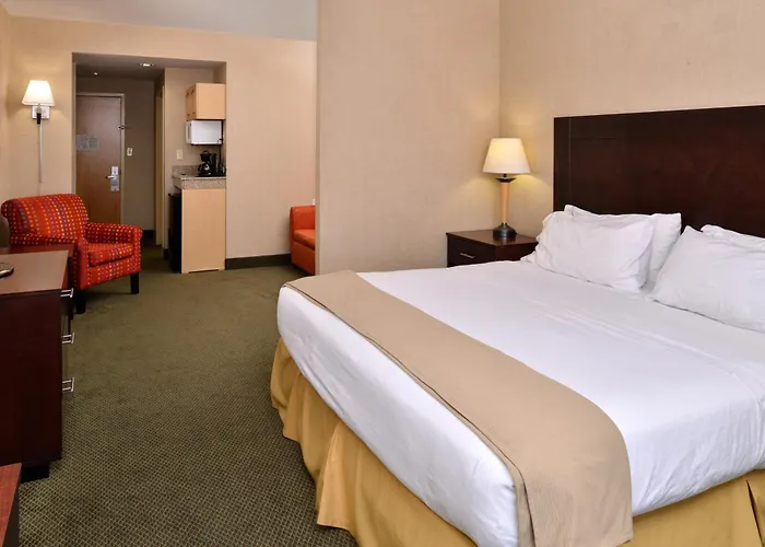 Express & - Ocean By Ihg 3*