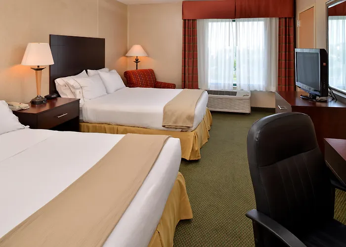 Express & - Ocean By Ihg Resort